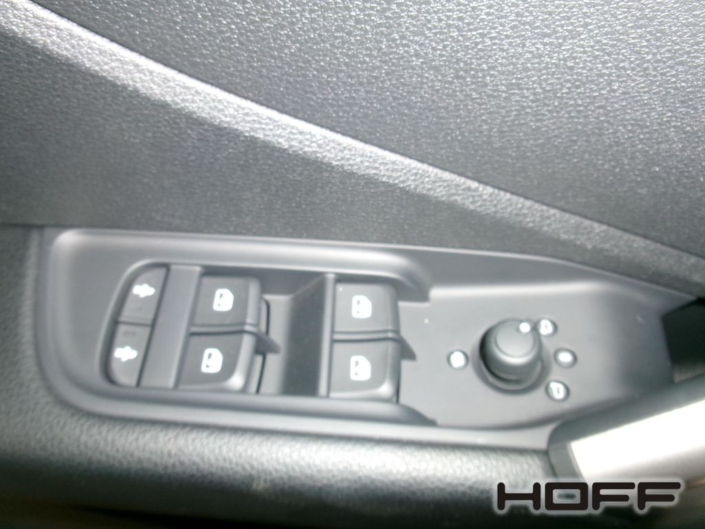 Audi Q2 2024