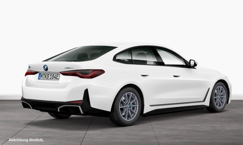 BMW i4 2023