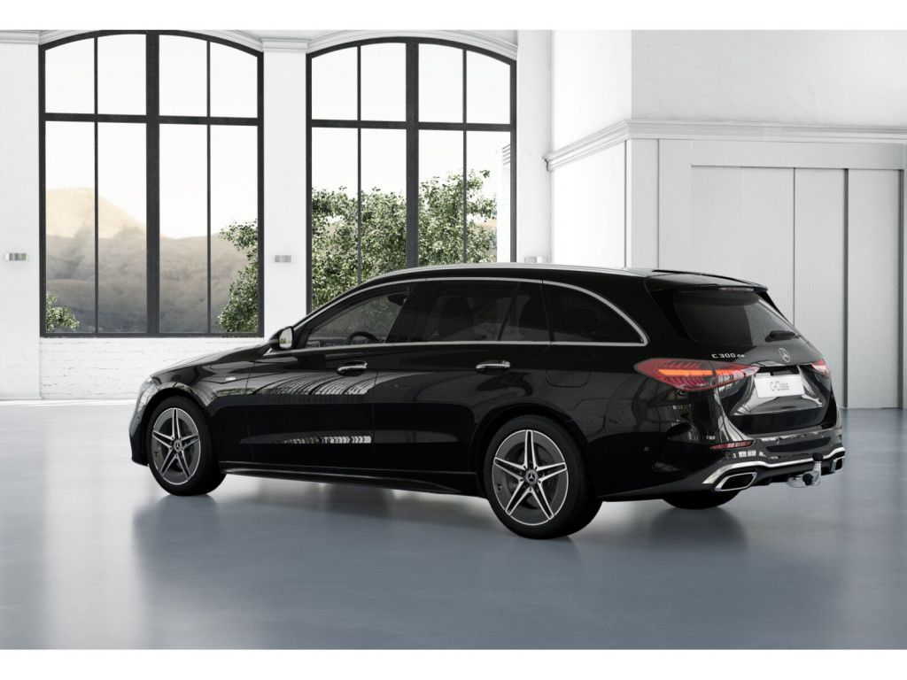 Mercedes-Benz C 300 2025