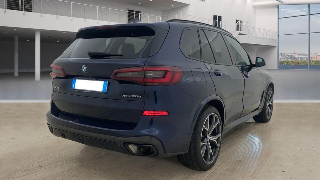 BMW X5 2022
