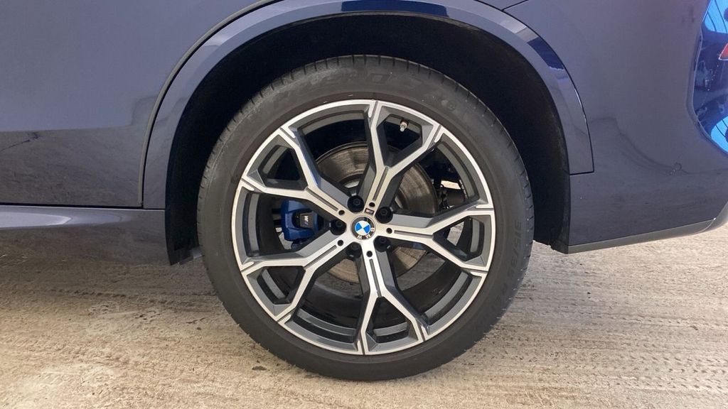 BMW X5 2022