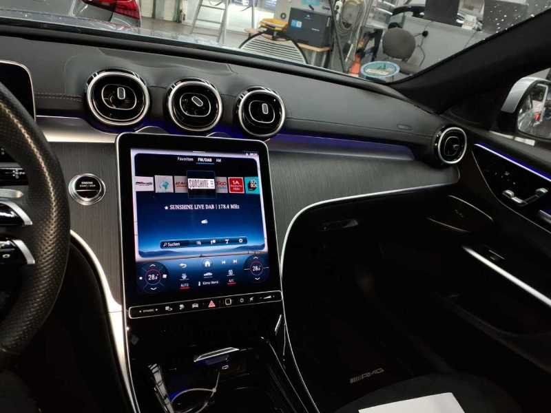 Mercedes-Benz C 300 2024