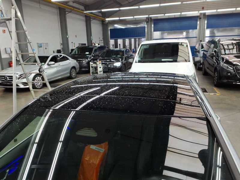 Mercedes-Benz C 300 2024