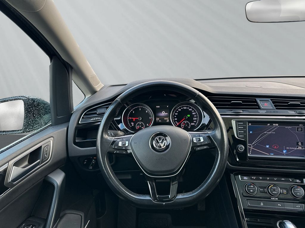 Volkswagen Touran 2016