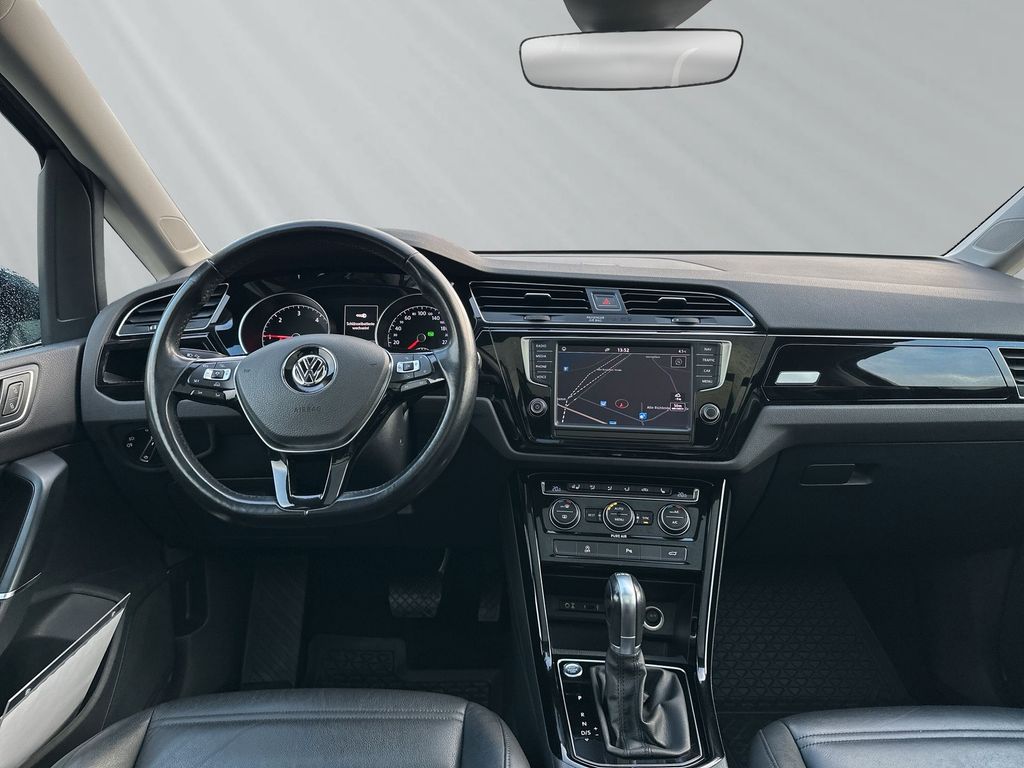 Volkswagen Touran 2016