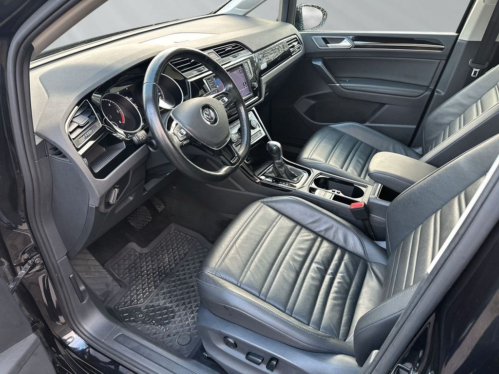 Volkswagen Touran 2016