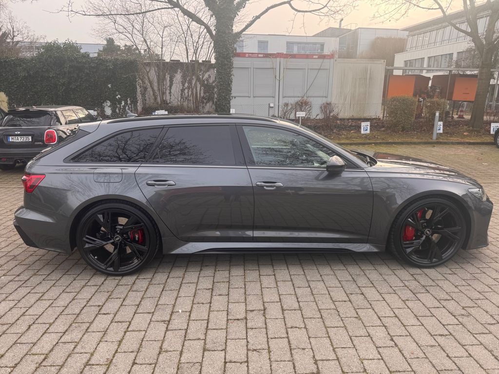 Audi RS6 2022