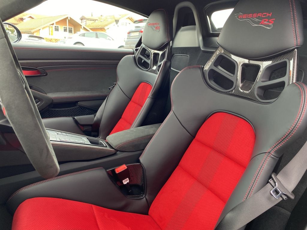 Porsche Boxster 2025