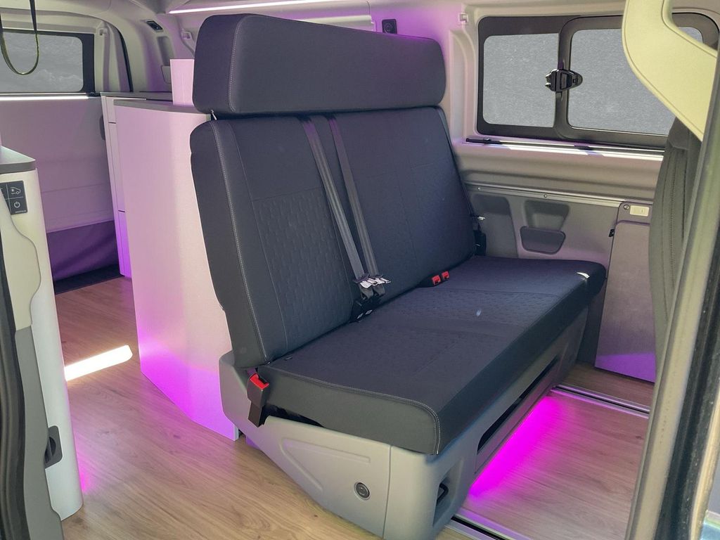 Ford Tourneo Custom 2025