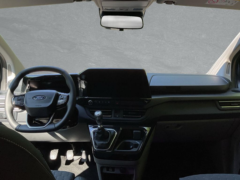 Ford Tourneo Custom 2025