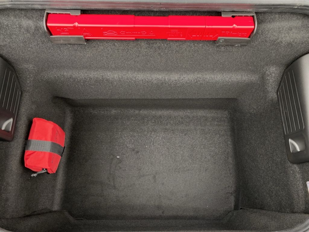 Porsche Boxster 2025