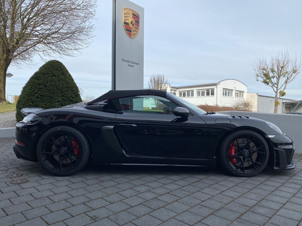 Porsche Boxster 2025