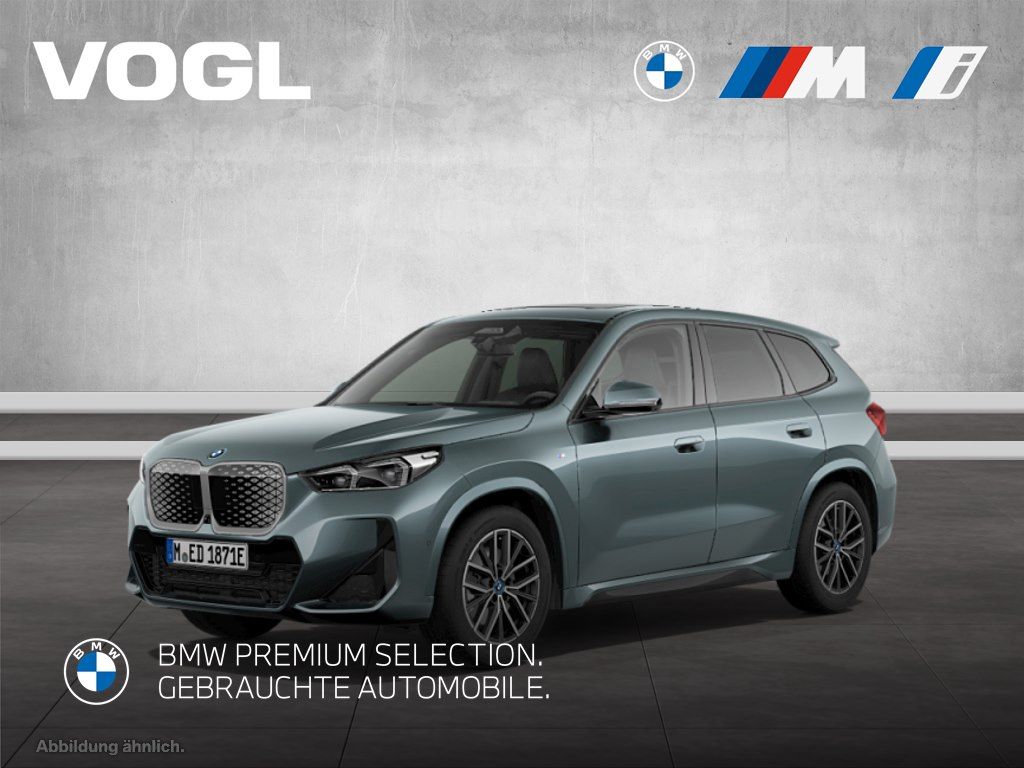 BMW iX1 2023