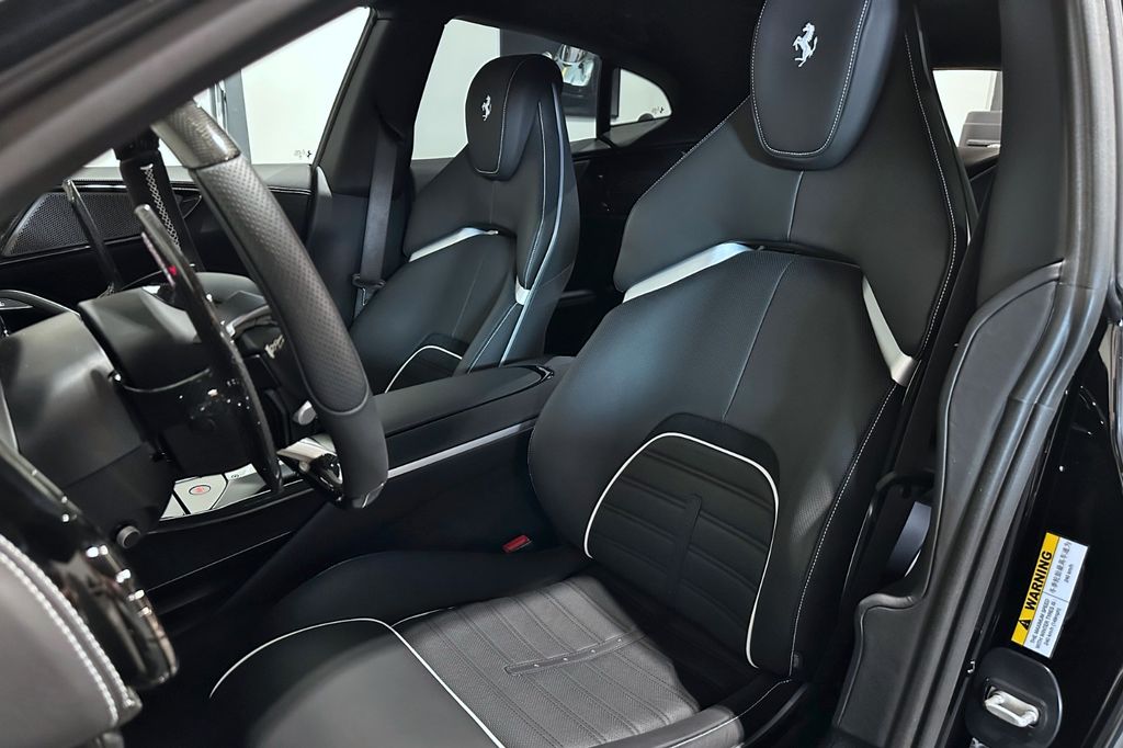 Ferrari Purosangue 2023