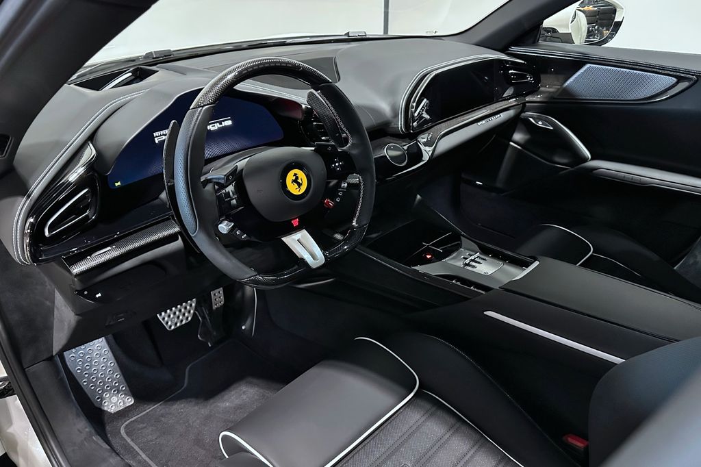 Ferrari Purosangue 2023