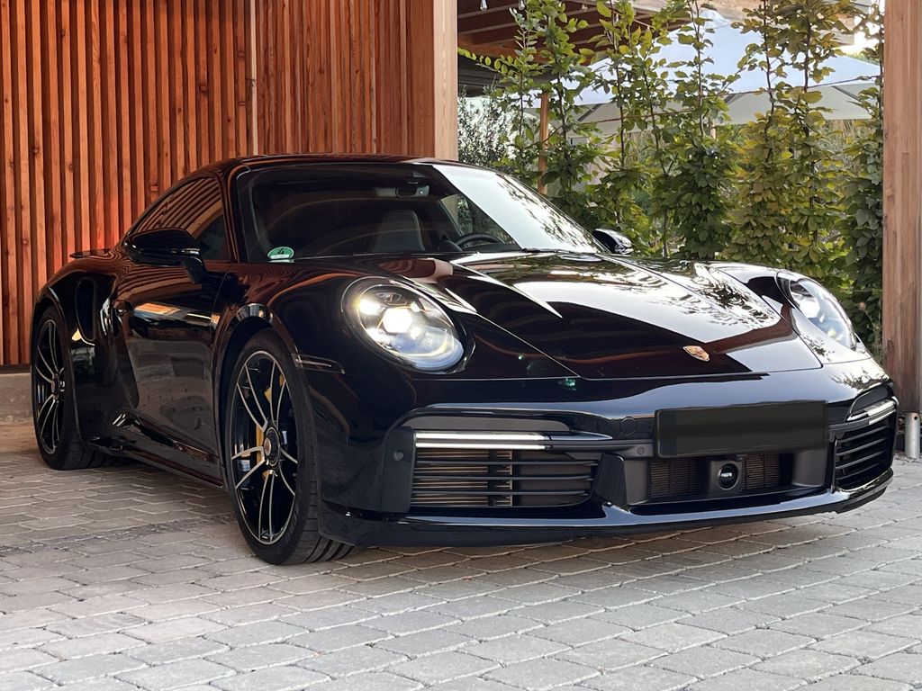 Porsche 992 2023