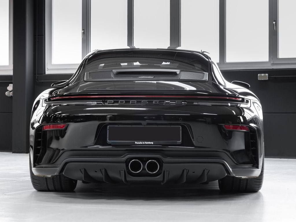 Porsche 992 2025