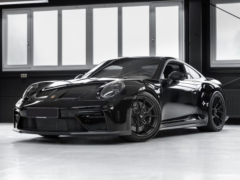 Porsche 992 2025