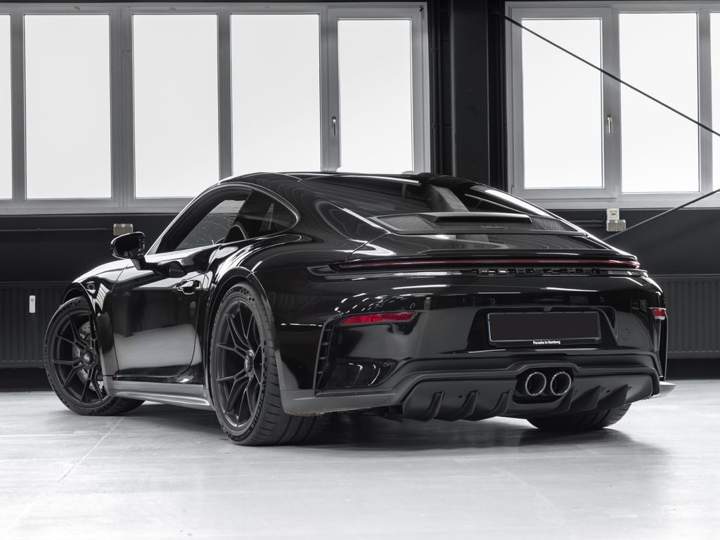 Porsche 992 2025