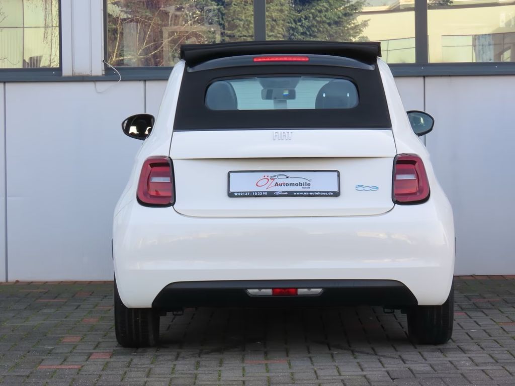 Fiat 500e 2023