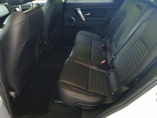 Land Rover Discovery Sport 2021