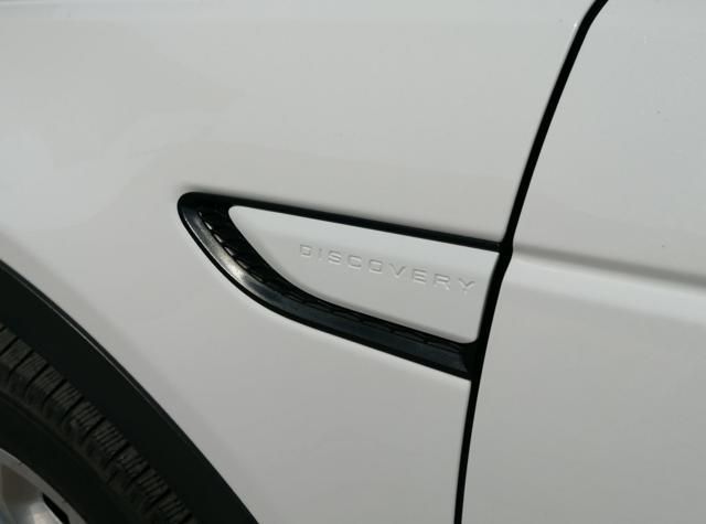 Land Rover Discovery Sport 2021