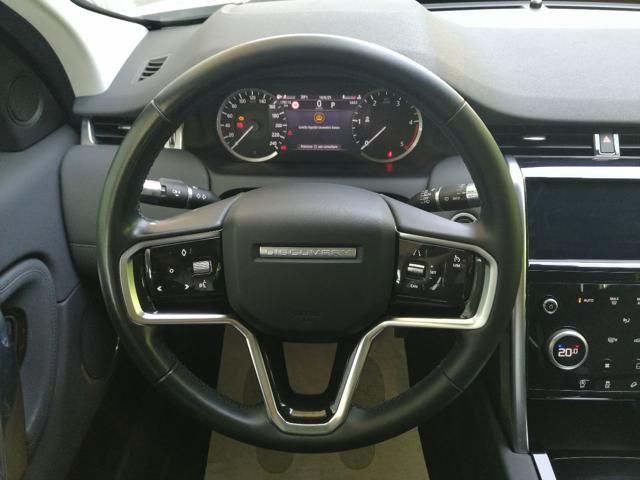 Land Rover Discovery Sport 2021