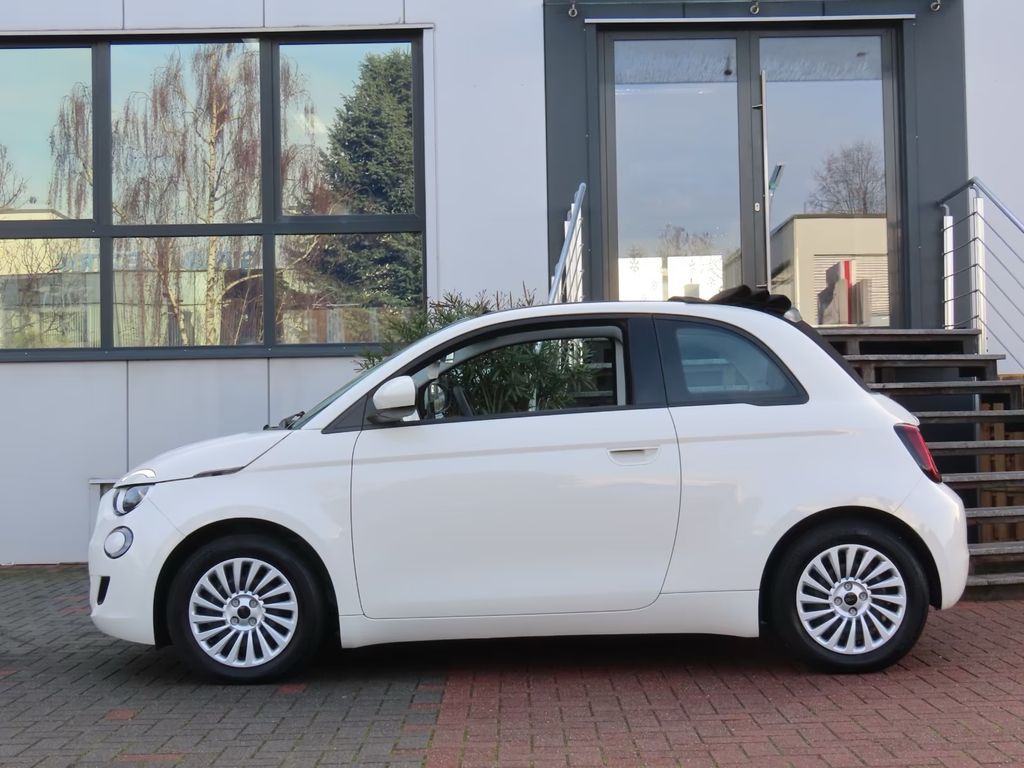 Fiat 500e 2023
