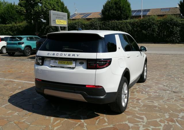 Land Rover Discovery Sport 2021
