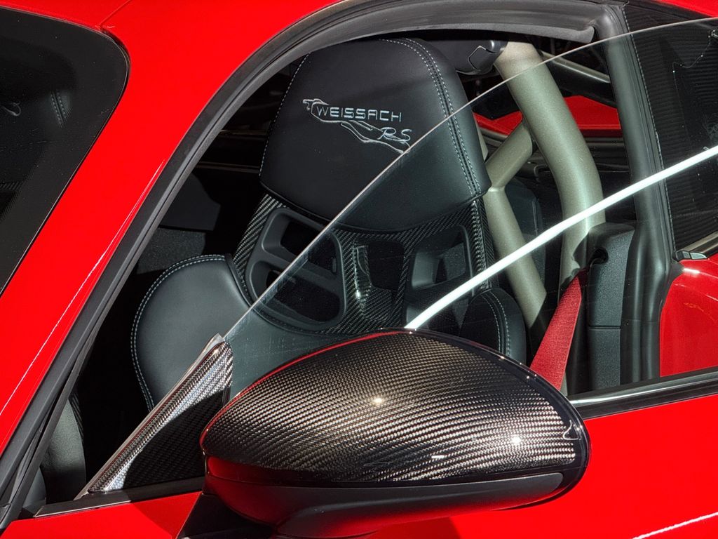 Porsche Cayman 2023