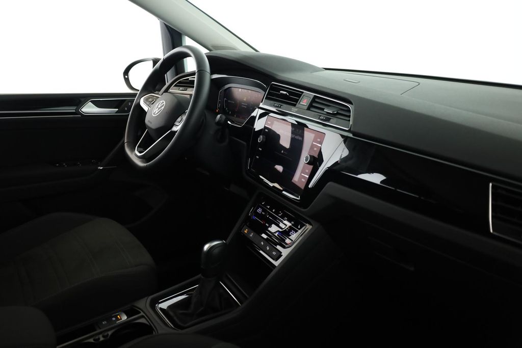 Volkswagen Touran 2025