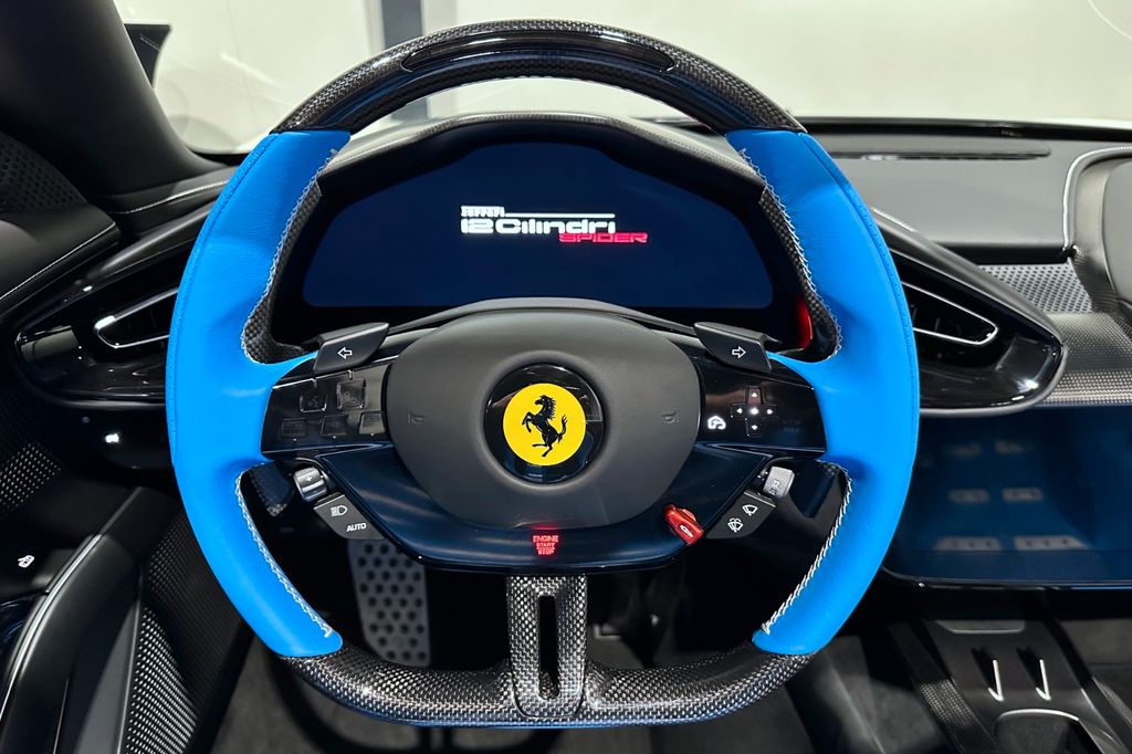 Ferrari 12Cilindri 2025