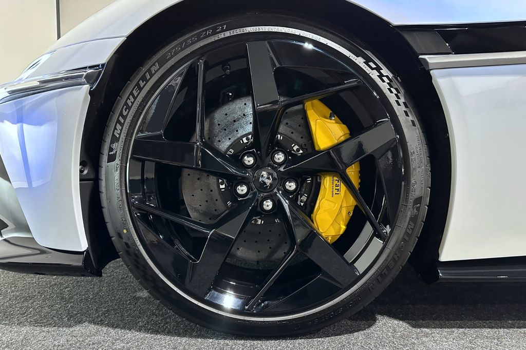 Ferrari 12Cilindri 2025