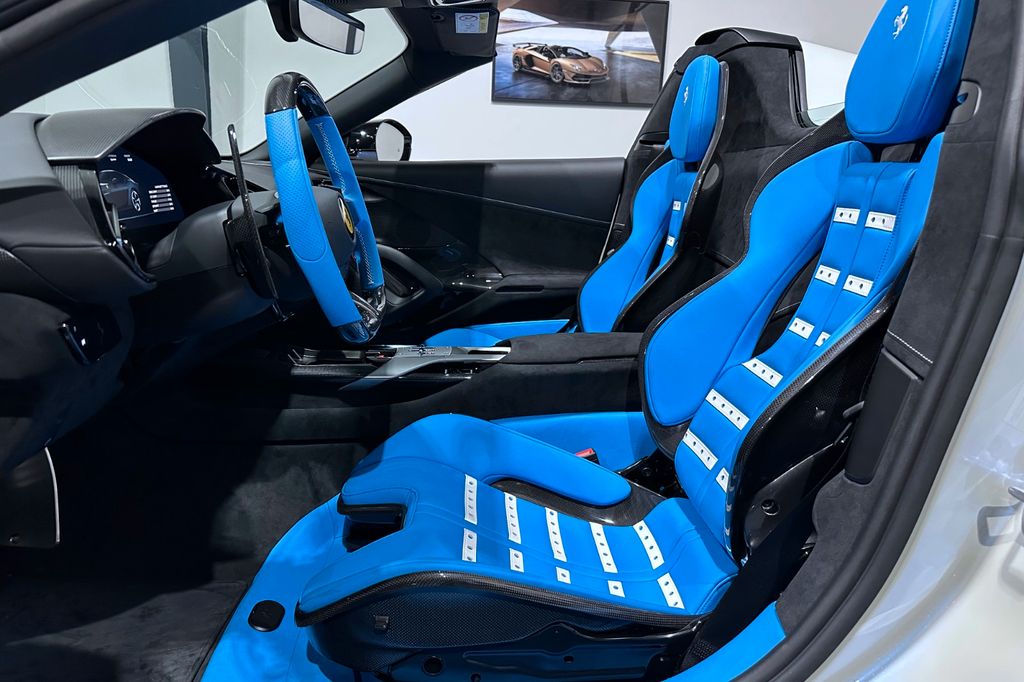 Ferrari 12Cilindri 2025