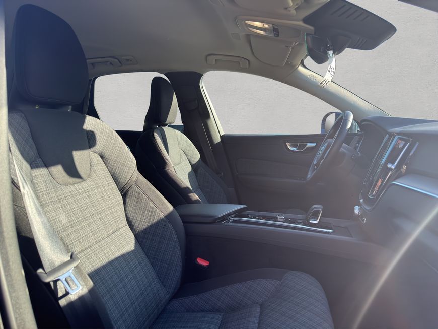 Volvo XC60 2022