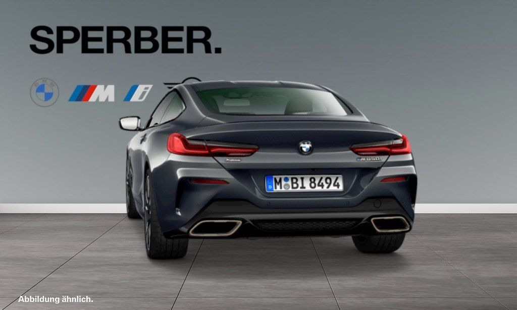 BMW M850 2021