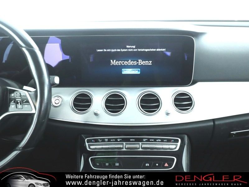 Mercedes-Benz E 220 2022