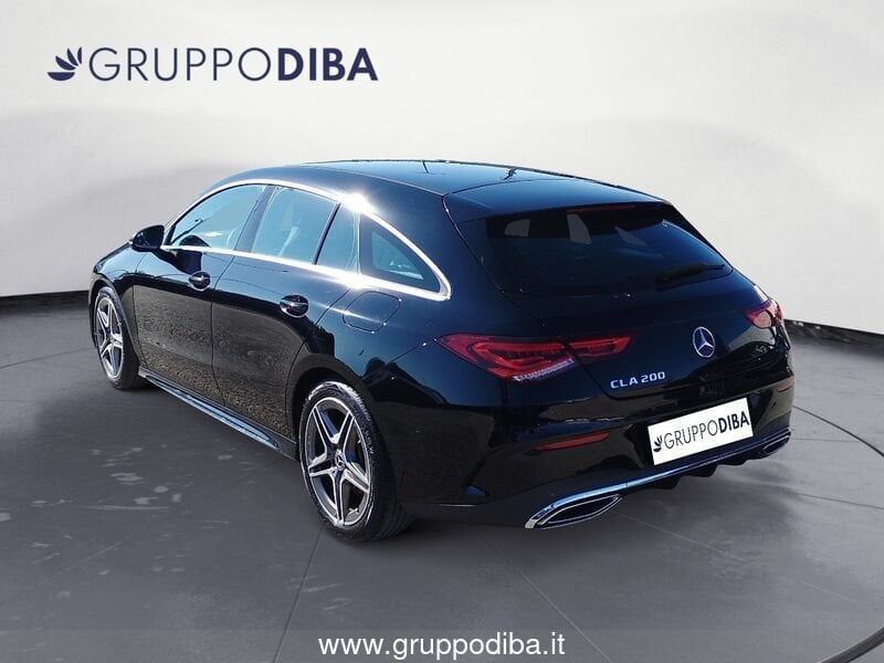 Mercedes-Benz CLA 200 Shooting Brake 2023