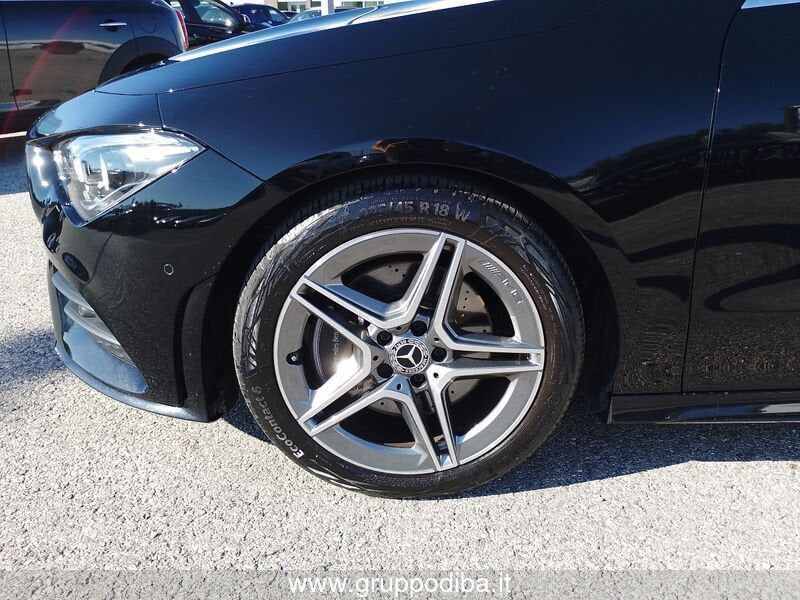 Mercedes-Benz CLA 200 Shooting Brake 2023