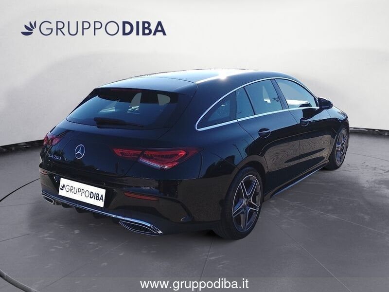 Mercedes-Benz CLA 200 Shooting Brake 2023
