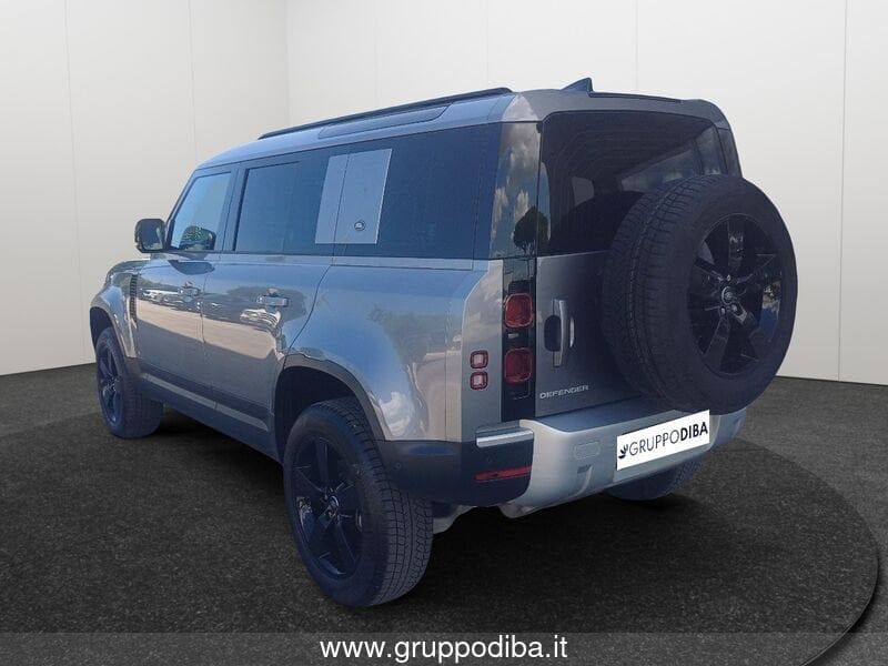 Land Rover Defender 2023