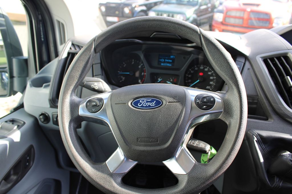 Ford Transit 2016