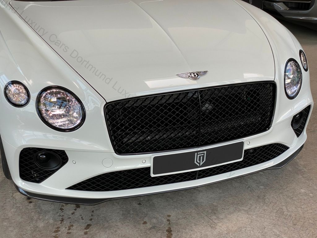 Bentley Continental GTC 2024