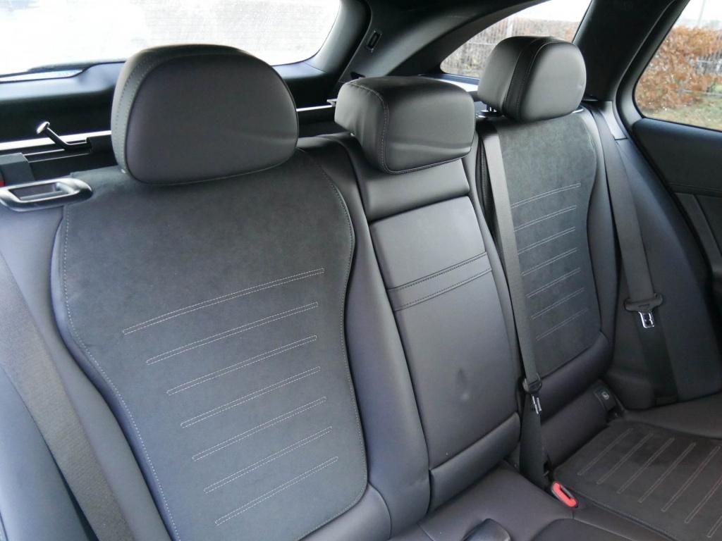 Mercedes-Benz C 300 2022