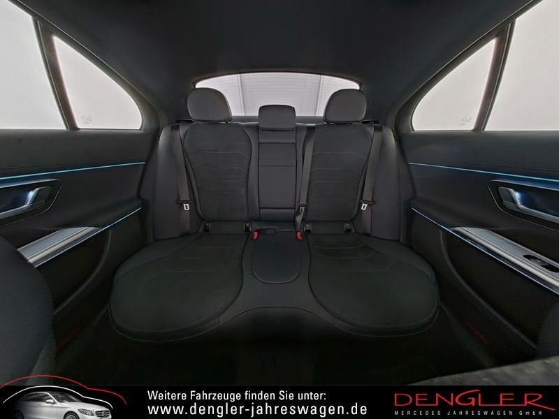 Mercedes-Benz E 200 2025