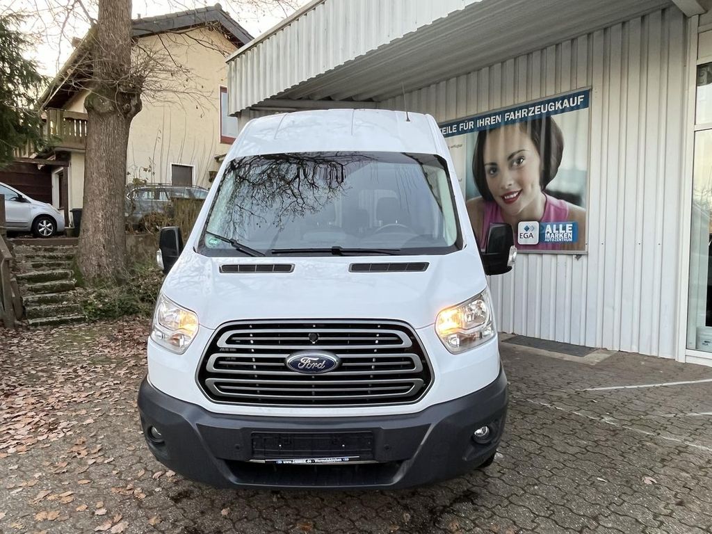 Ford Transit 2019