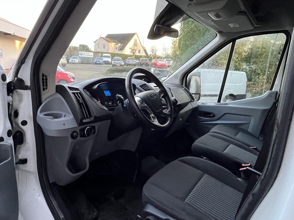 Ford Transit 2019