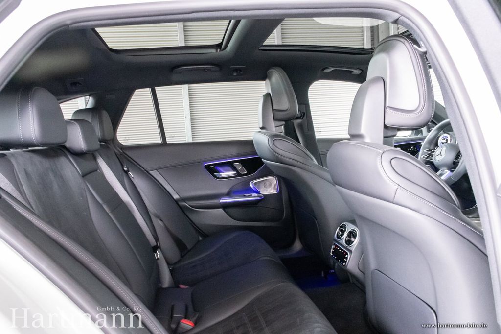 Mercedes-Benz C 300 2024