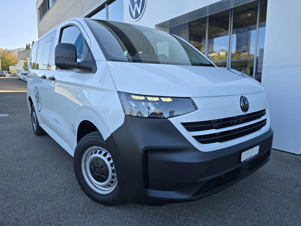 Volkswagen T7 Kombi