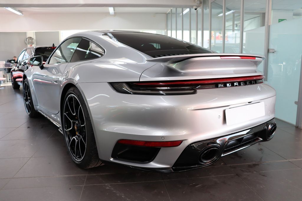 Porsche 992 2022